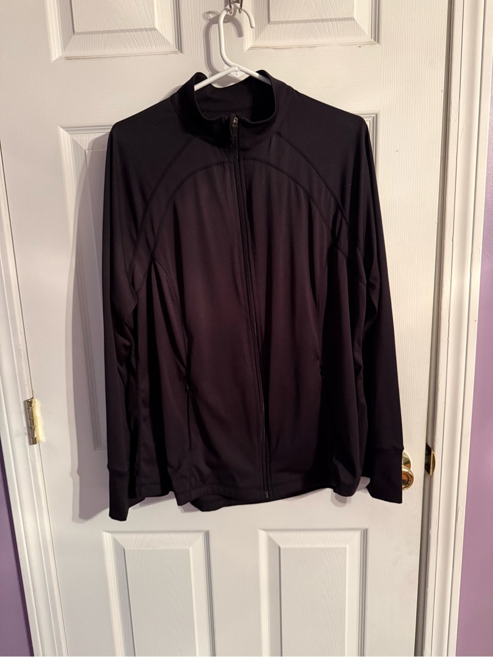 Women’s Lightweight Full-Zip Jacket — Black